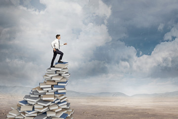 《新概念英语3》大概相当于什么水平？